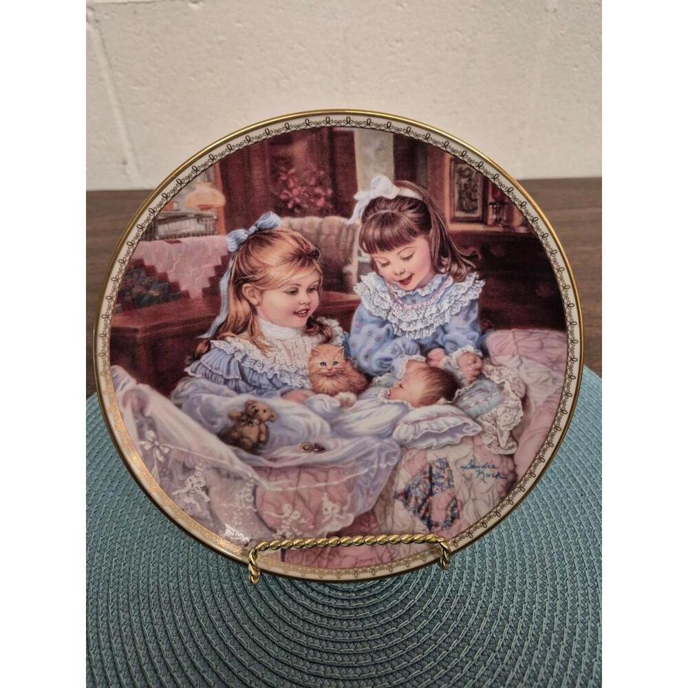 Limited Edition Collectible Plate - 'Little One' by Sandra Kuck
